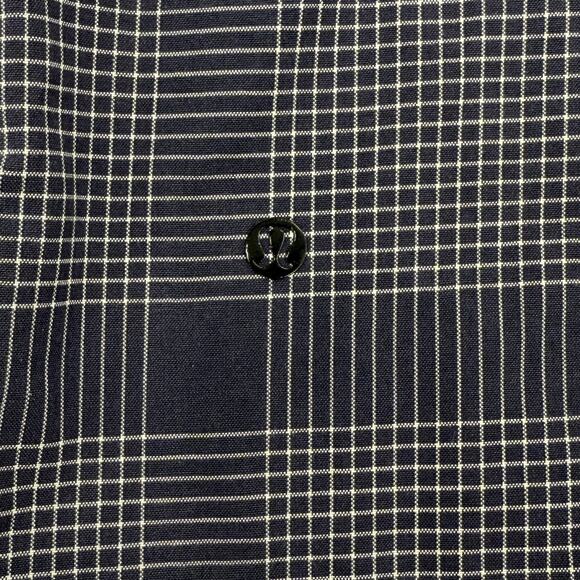 Lululemon Shorts Mens 34 Navy Blue Plaid Dress Golf Chino Lightweight Athletic - Picture 6 of 7
